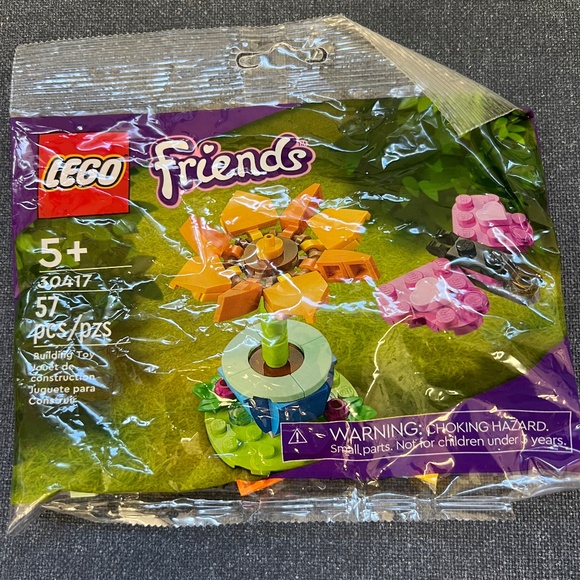 Lego Other - Lego Friends- set # 30417- Garden Flower and Butterfly- New